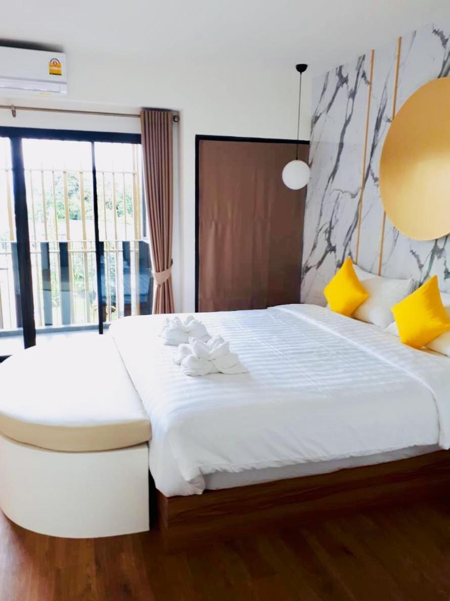La La Moon Krabi Poshtel'N' Pool Acomodação com café da manhã Exterior foto