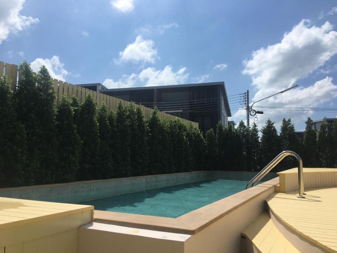 La La Moon Krabi Poshtel'N' Pool Acomodação com café da manhã Exterior foto